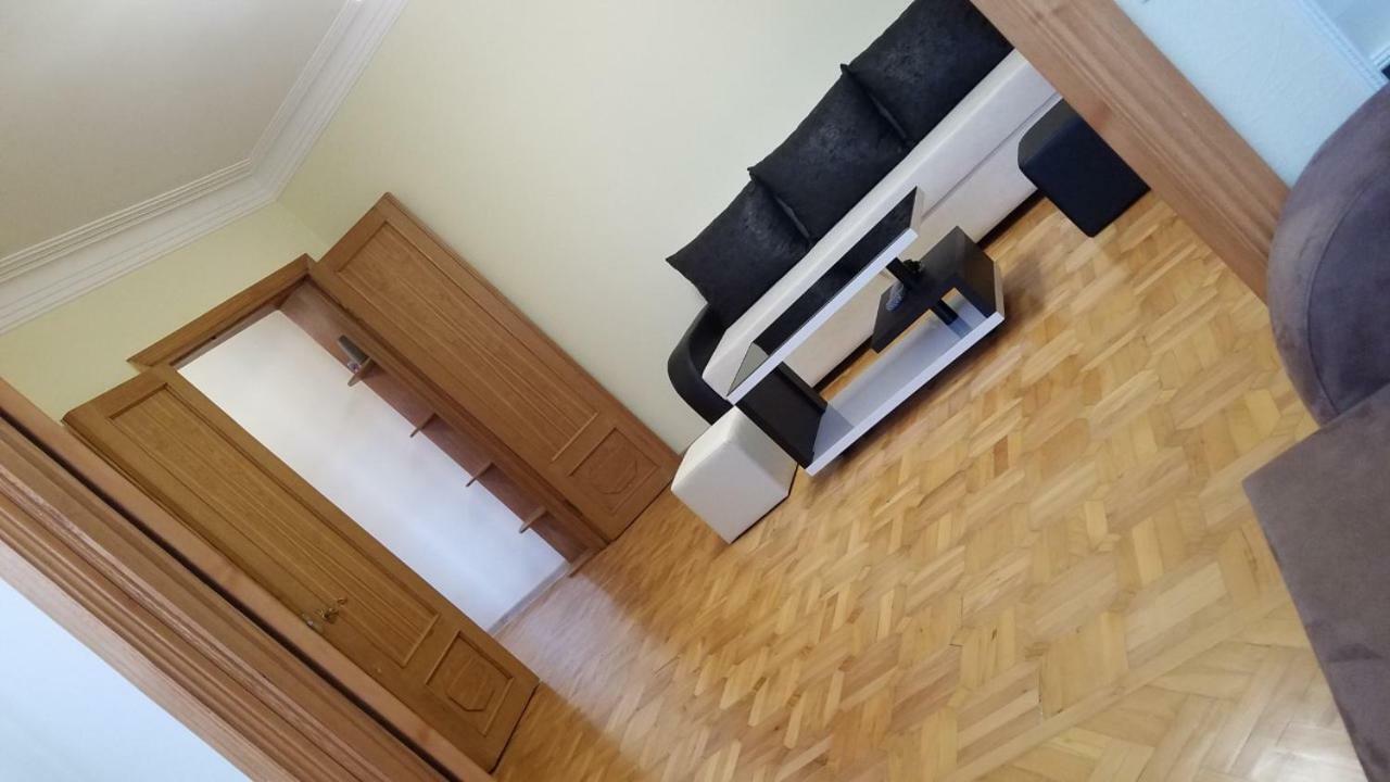 Marini Apartment Tbilisi Bagian luar foto