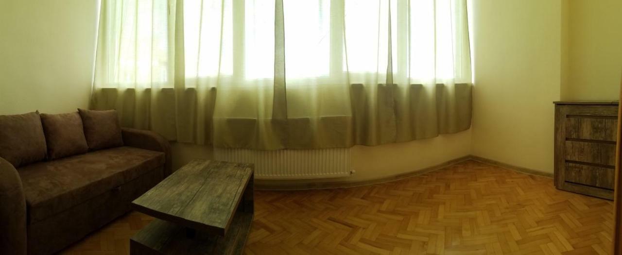 Marini Apartment Tbilisi Bagian luar foto
